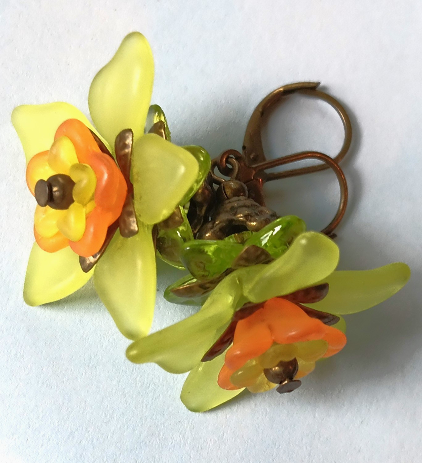 LIME & ORANGE TIGER LILY Acrylic FLOWER Bronze earring LEVERBACK XX