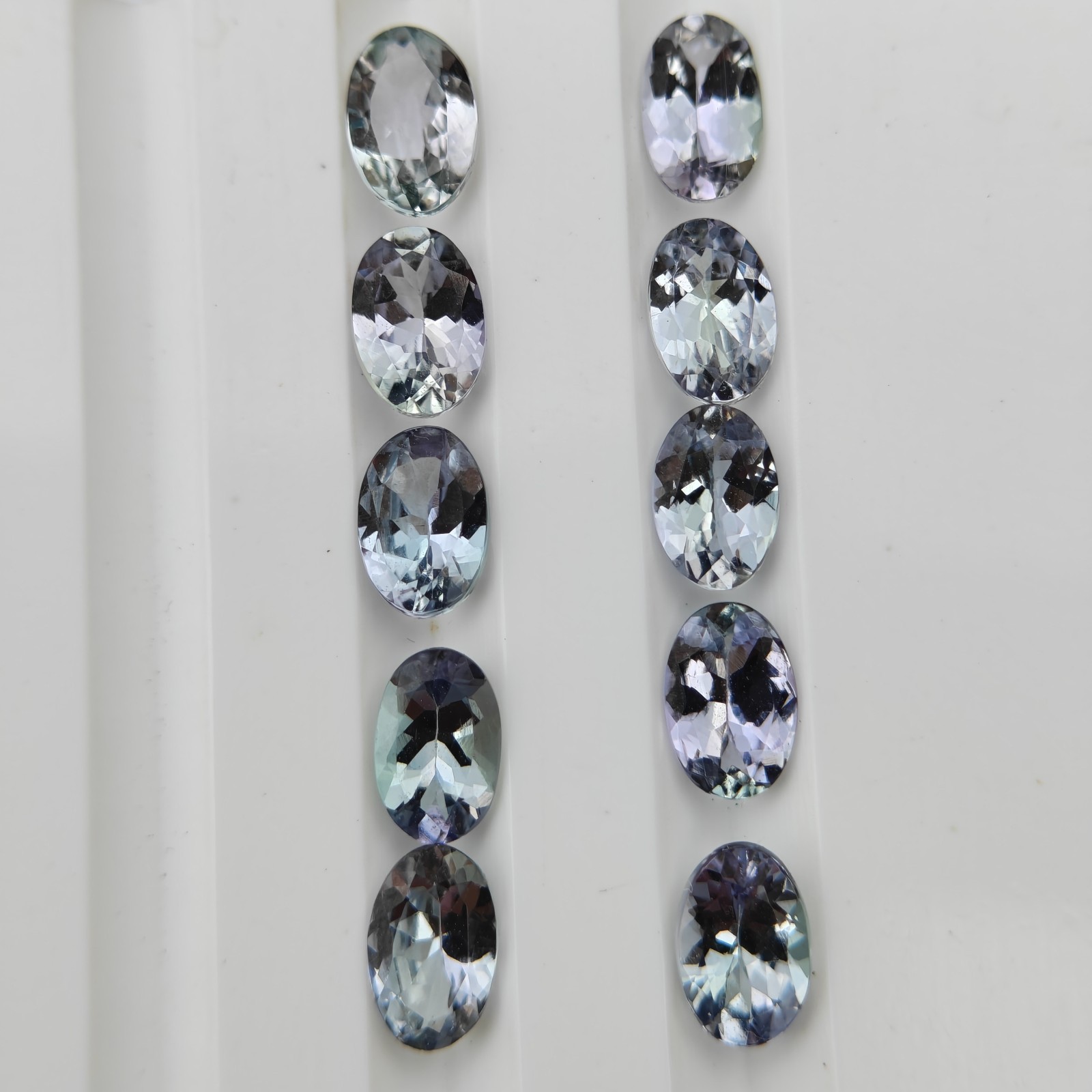 Bio Color 6x4mm Oval Zoisite Stone Lot 10 Pieces Layout Ideal For Jewelry