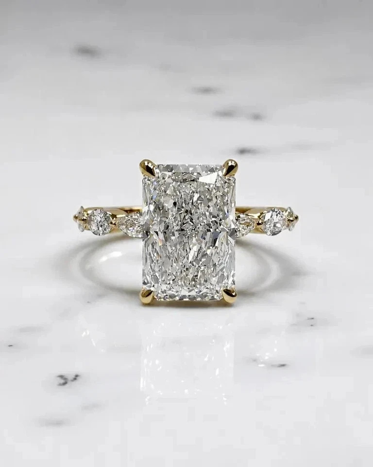 4.30 Ct IGI Radiant EF/VS1 Lab Grown Diamond Engagement Ring Set 14k Yellow Gold