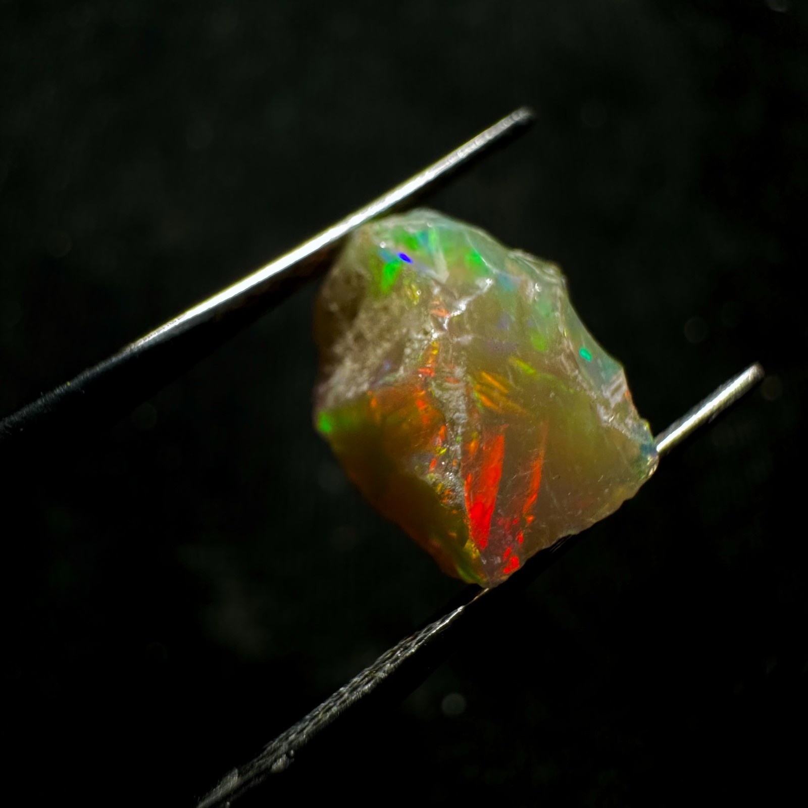2.75 CTS Natural Ethiopian Opal Rough, Multi Fire Opal Gemstone, Welo Opal Raw.