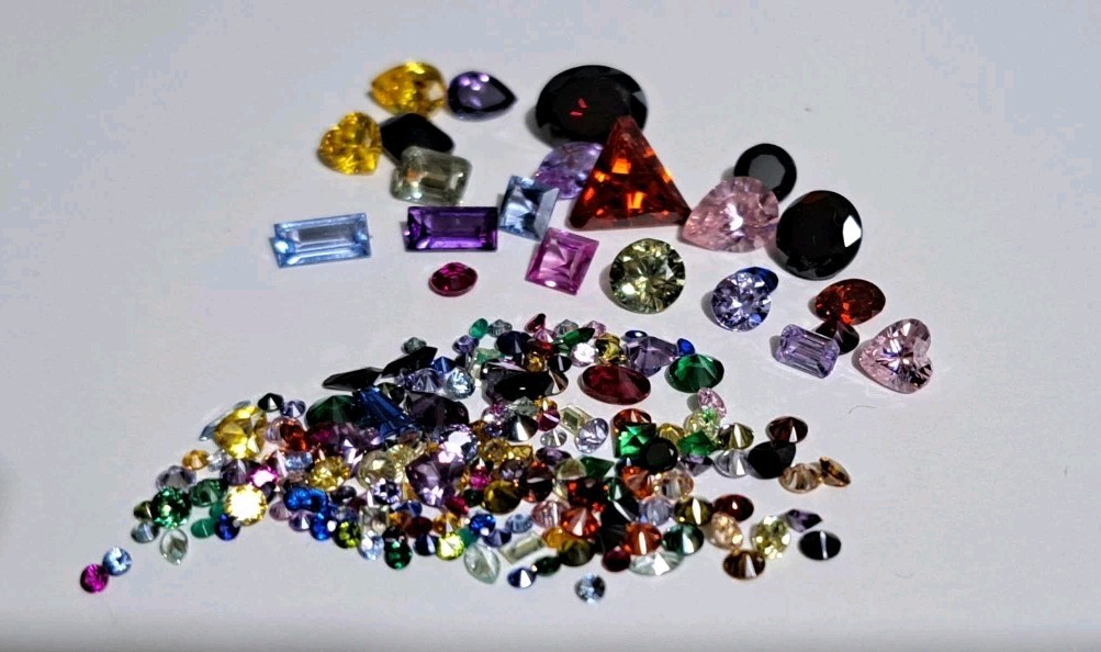60 Carats Assorted Color Synthetic Stones