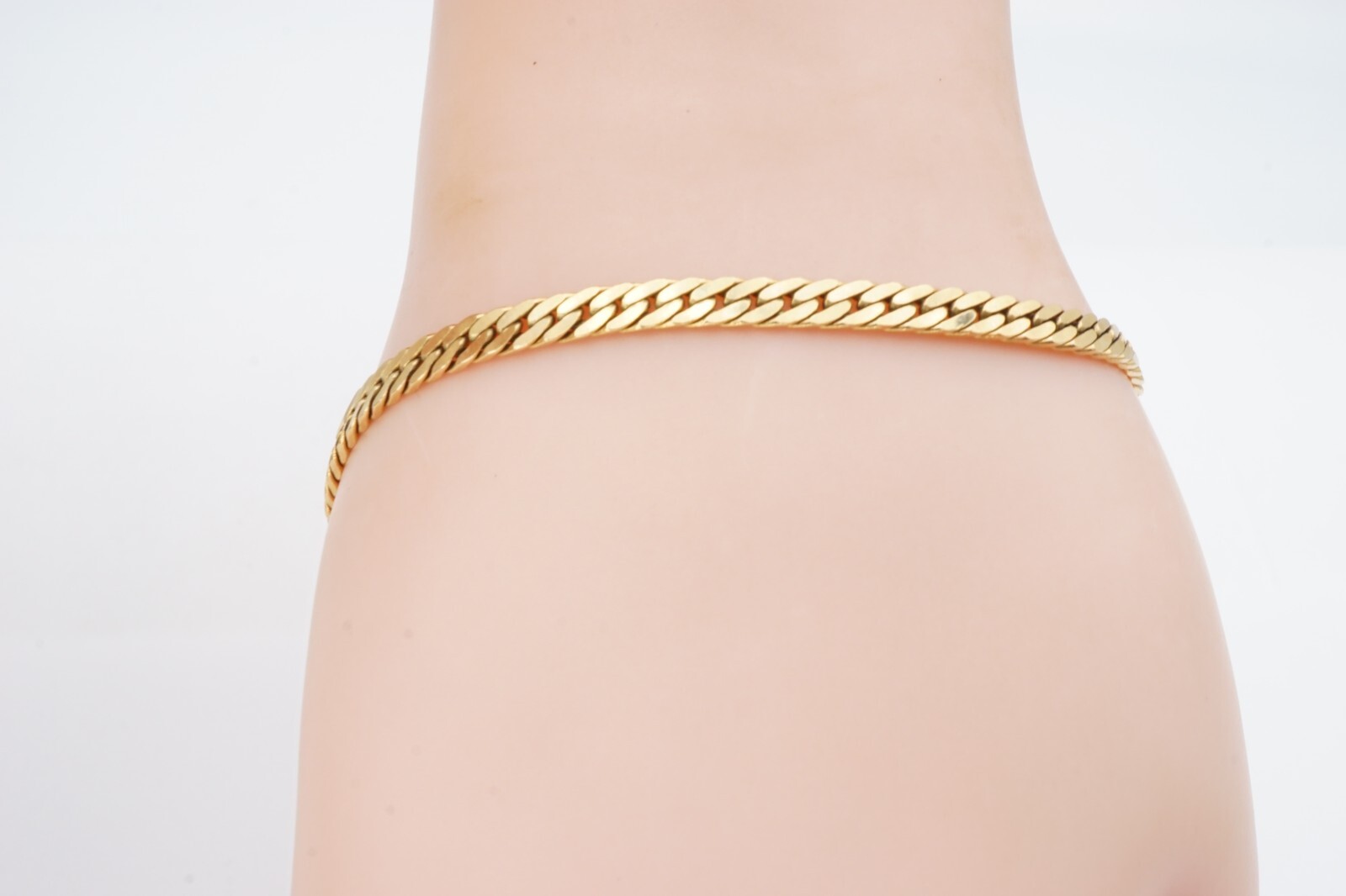 Vintage 14k Yellow Gold Herringbone Bracelet 8.5″ 3.25mm