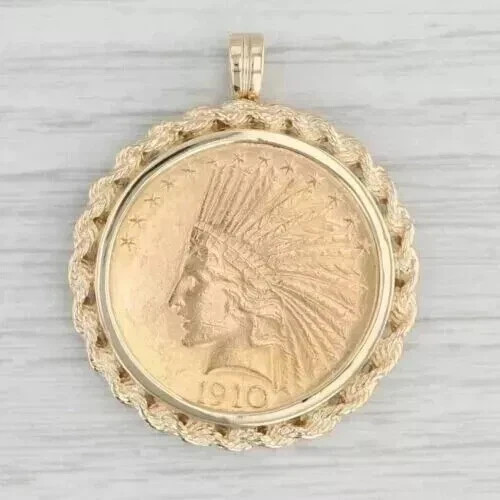 Without Stone Custom Wedding Pendant for Women in 14k Yellow Gold Plated