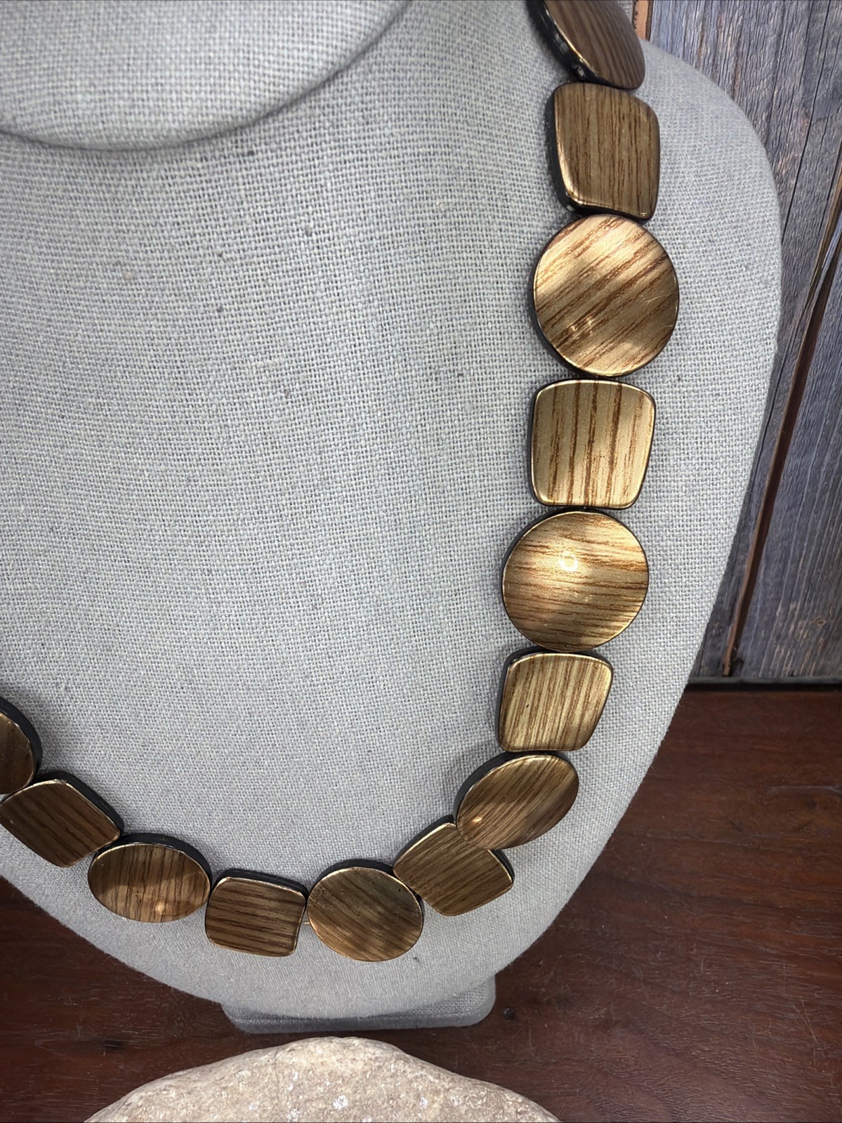 Vintage disc copper plastic wood grain bracelet, necklace & Earrings