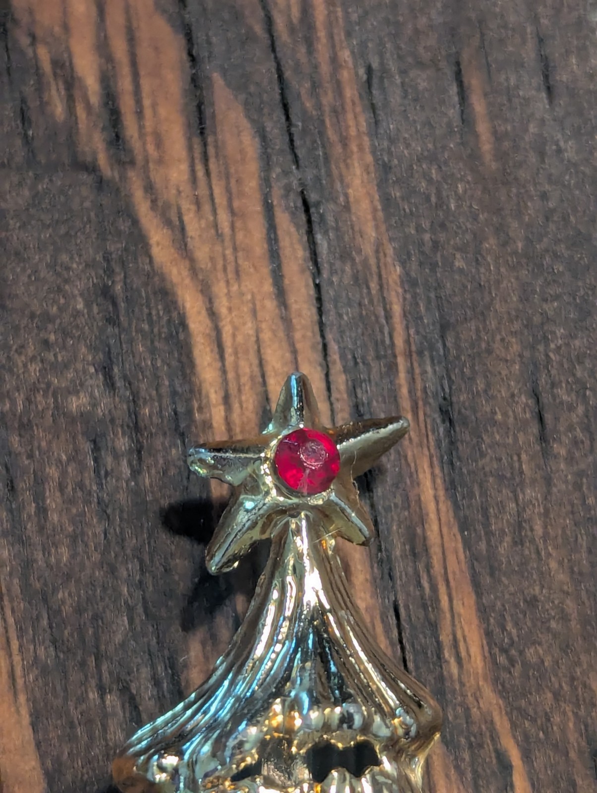 Gold Tone Christmas Tree Brooch Pin Red Rhinestone Star Topper Holiday