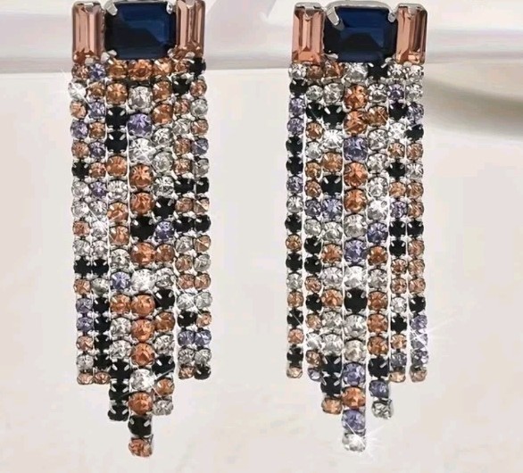 Luxurious Dangle Earrings. Goldtone W/navy Stone, Colored Rinestones Tassels