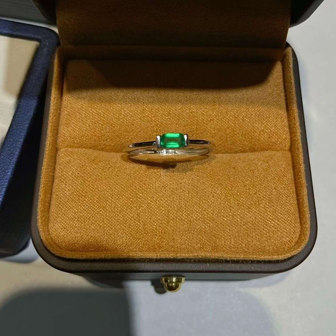 Dainty Emerald Gemstone Ring 3x5mm Natural Emerald, 925 Sterling Silver Emerald
