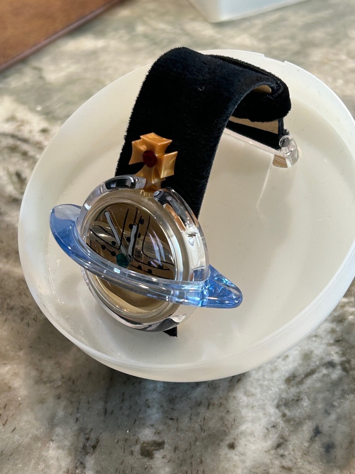 Swatch Special – Orb – Vivienne Westwood – PWZ104 – 1993 – Pop Swatch Scarf