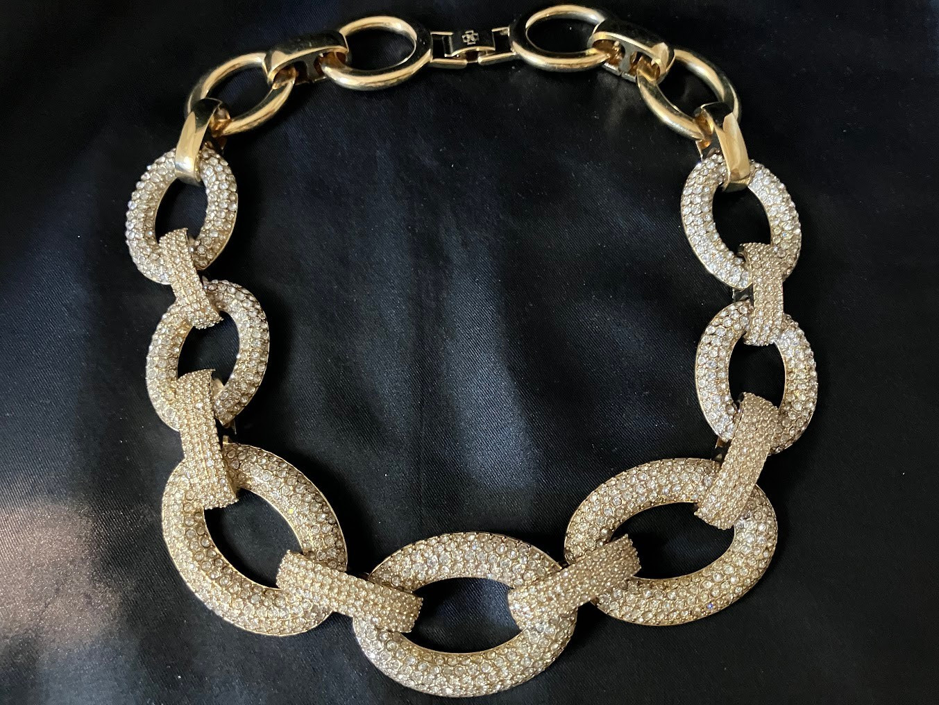 Gold Tone Ann Taylor Necklace Chunky Pave Rhinestone Link Bling