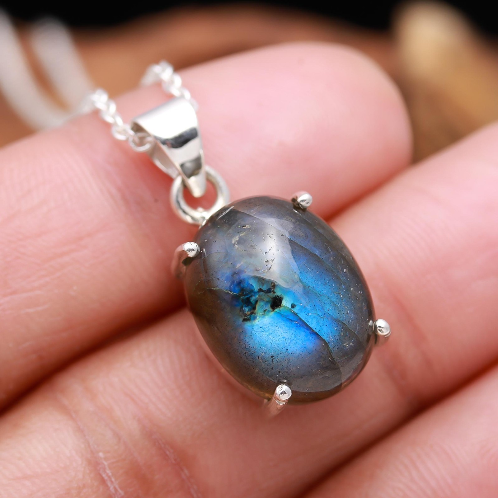 Natural Labradorite Oval Chain Necklace 925 Sterling Silver Minimalist Jewelry
