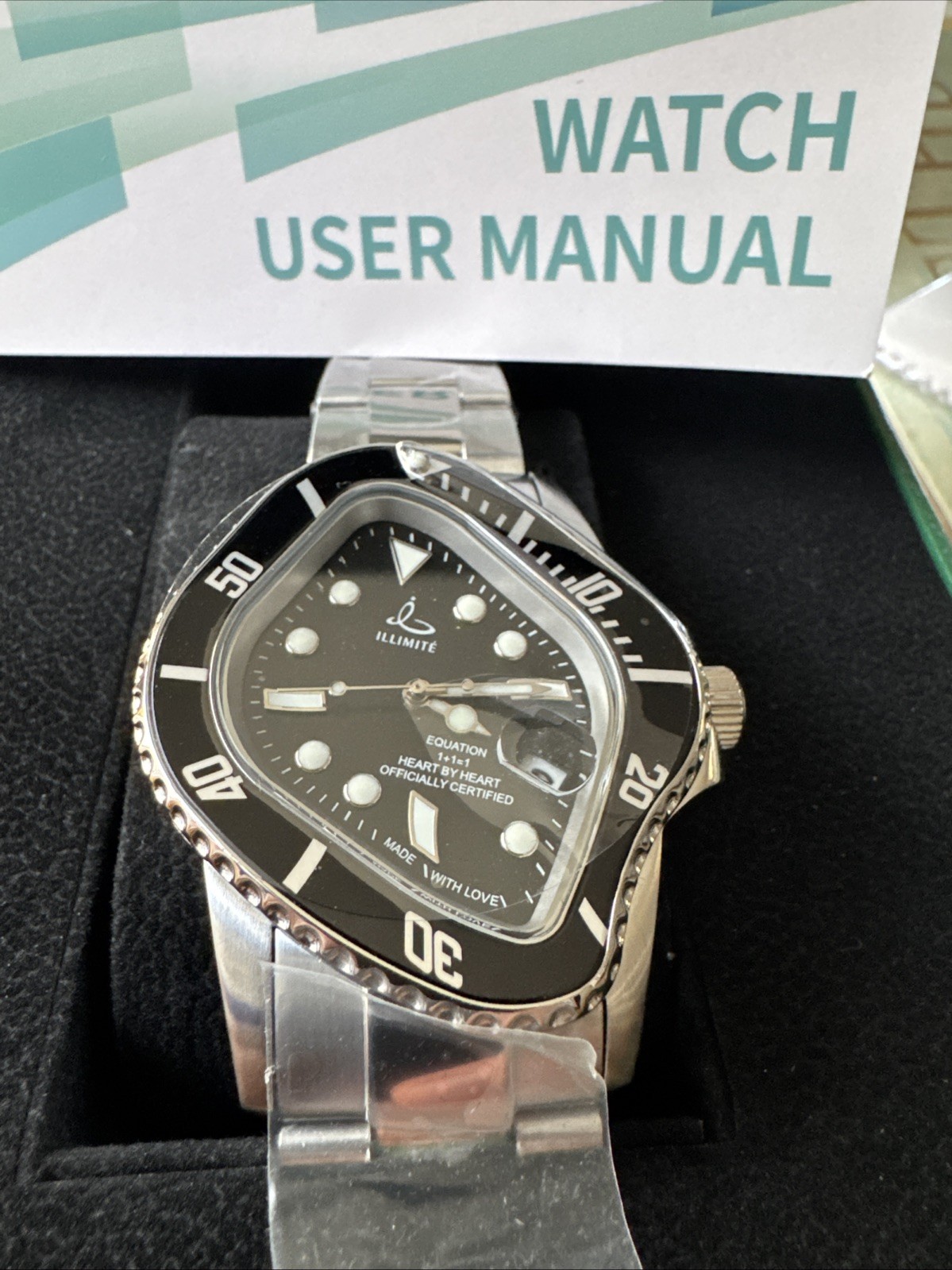 Illimite Black Bezel/ Black Dial/Silver Strap Triangle Dial Classy Watch