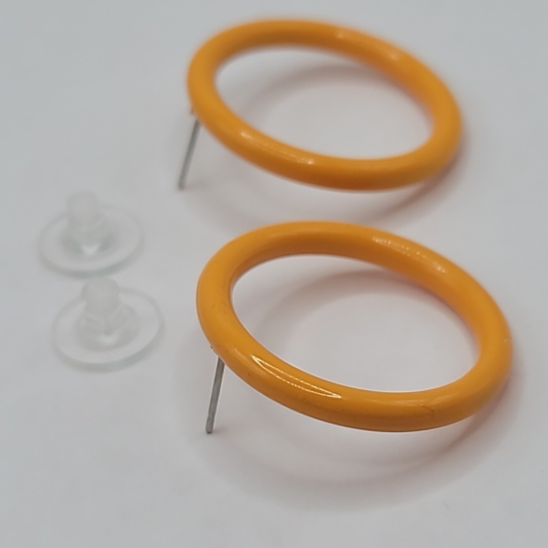 Vtg Mustard Yellow Enamel Round Hoop Pierced Stud Earrings