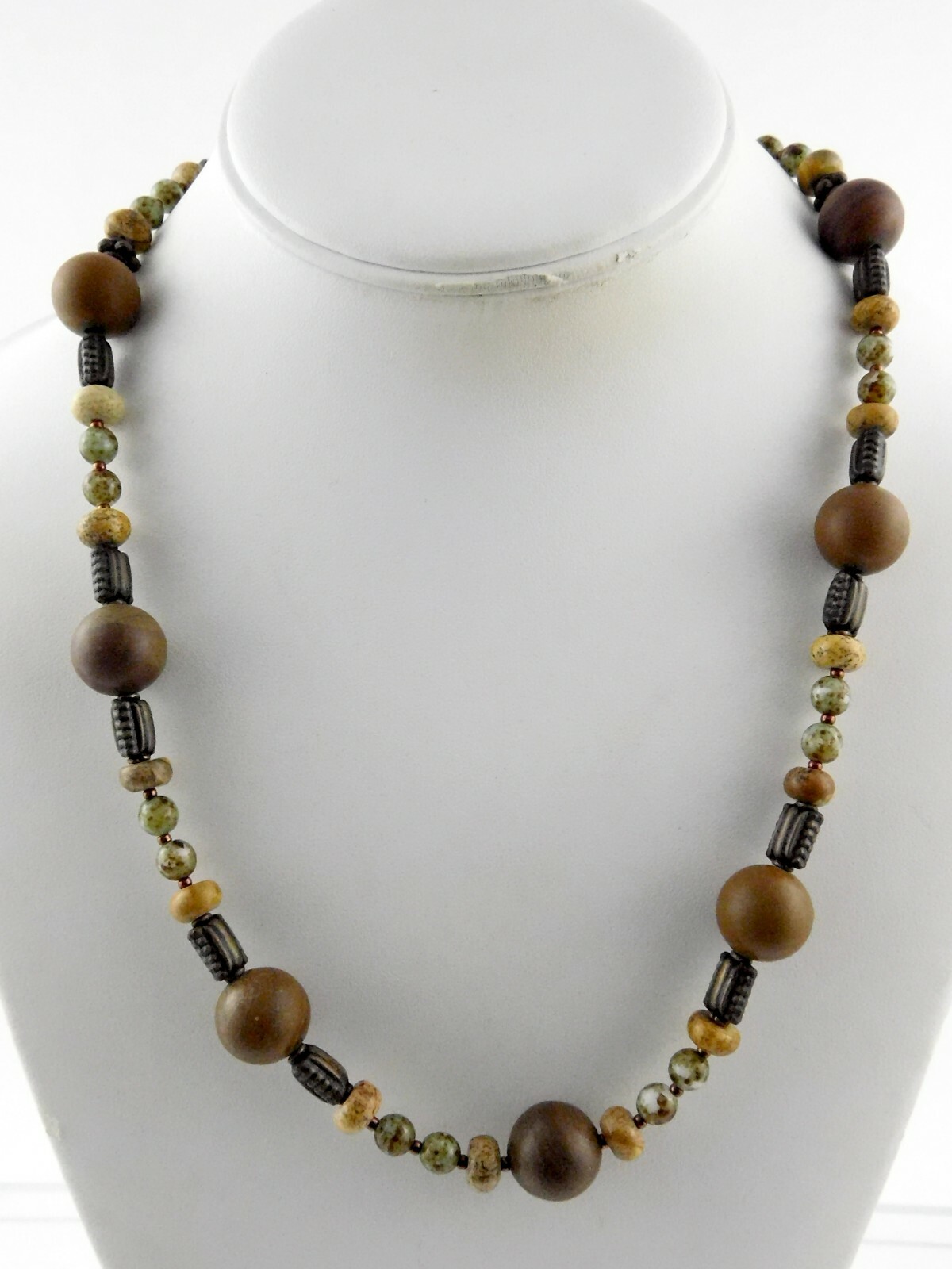 Coppertone Metal and Multi Gemstone Beaded Necklace Toggle Clasp 21 Inches 59.2g
