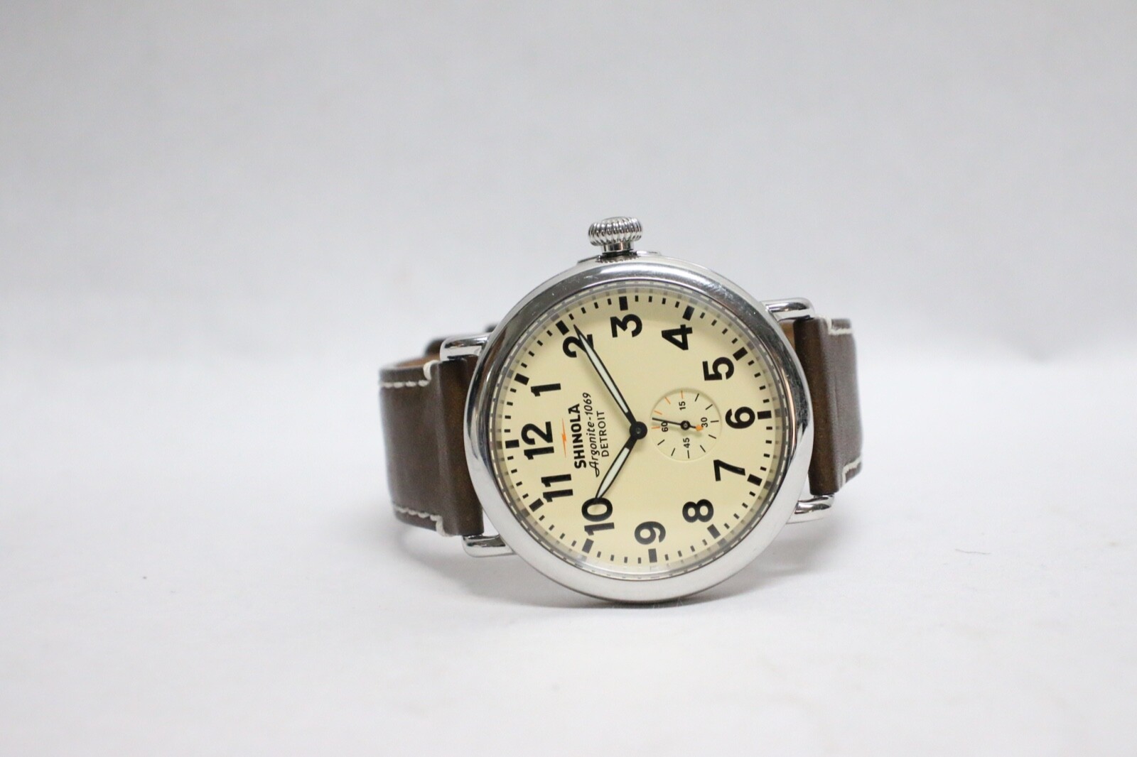 Shinola Runwell 47mm Watch S0110000039 Shinola Argonite -1069 cream dial 47mm