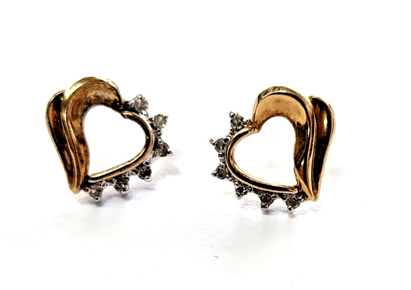 1OK Yellow Gold & Round-Diamond Heart Earrings (1.7 grams)