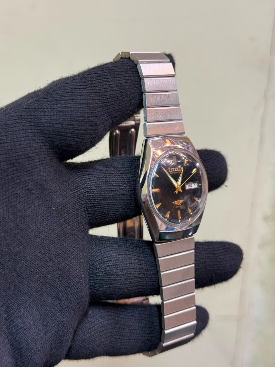 VINTAGE CITIZEN 8200-816053 A MENS AUTOMATIC STAINLESS STEEL WATCH