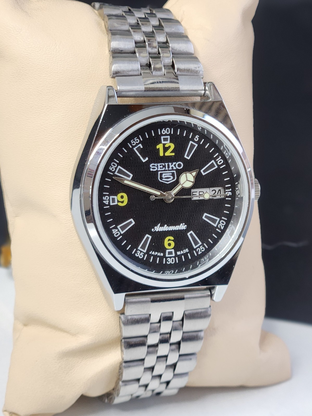 Vintage Seiko 5 Automatic 6309 17 Jewels Gentlemen’s Wrist Watch-Free Shipping