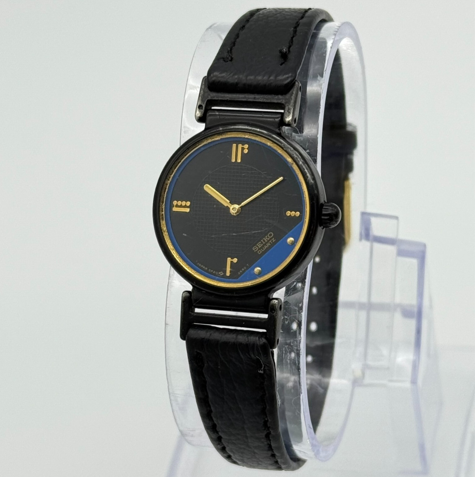 Vintage 1980s Women’s SEIKO Rivoli Black/Blue Watch, 24mm, Leather 2P20-0A90
