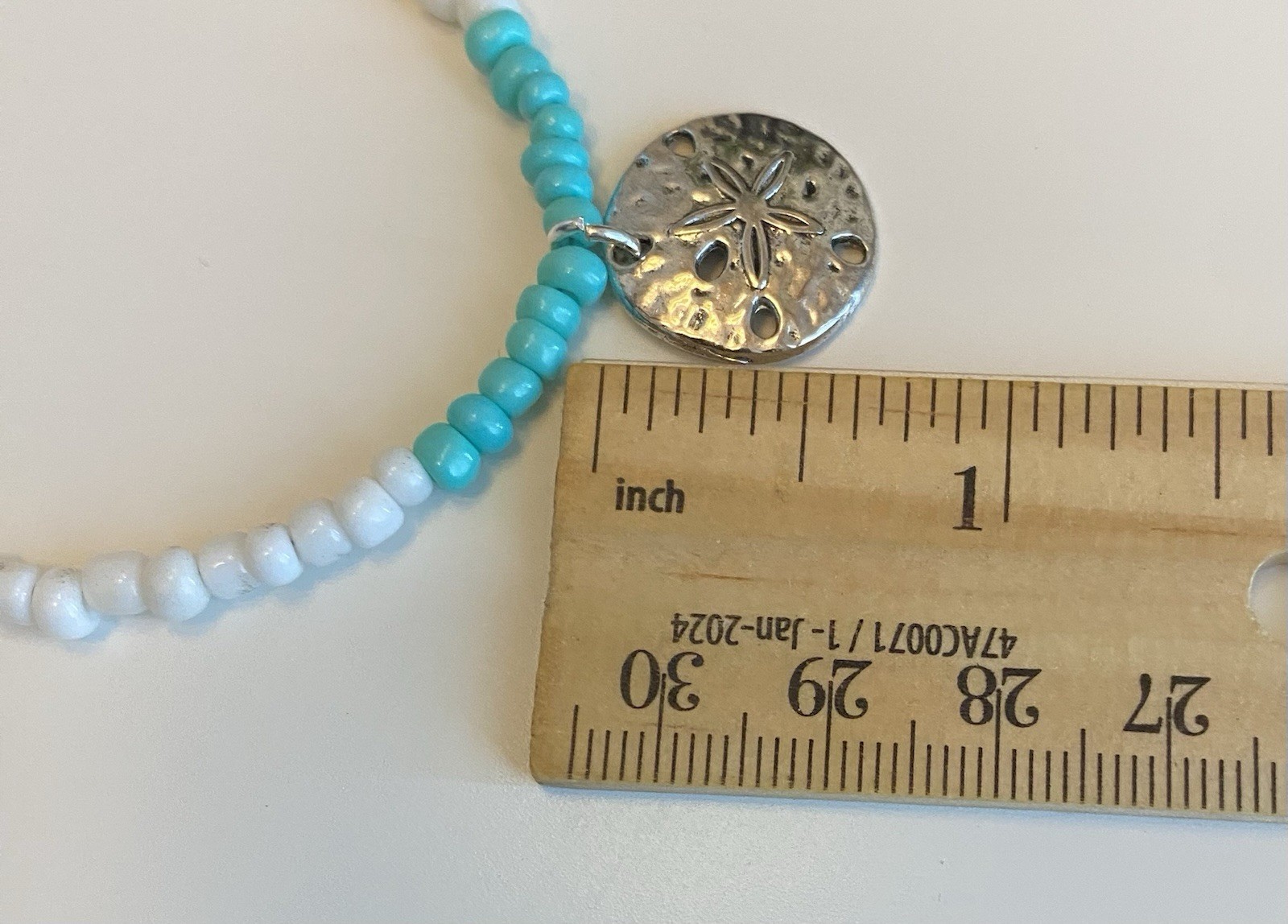Boho Men Boy Women 18 In. 6/0 Seed Bead Necklace With Silver Sand Dollar Pendant