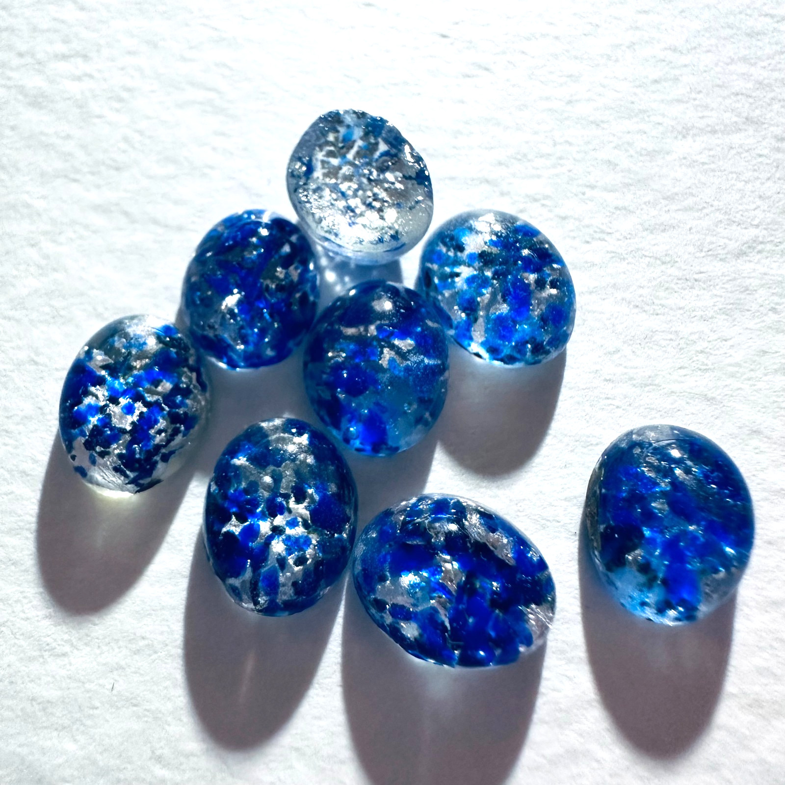 AL1046 Vintage glass cabochons 10x8mm oval blue silver foil opal unfoiled (8)