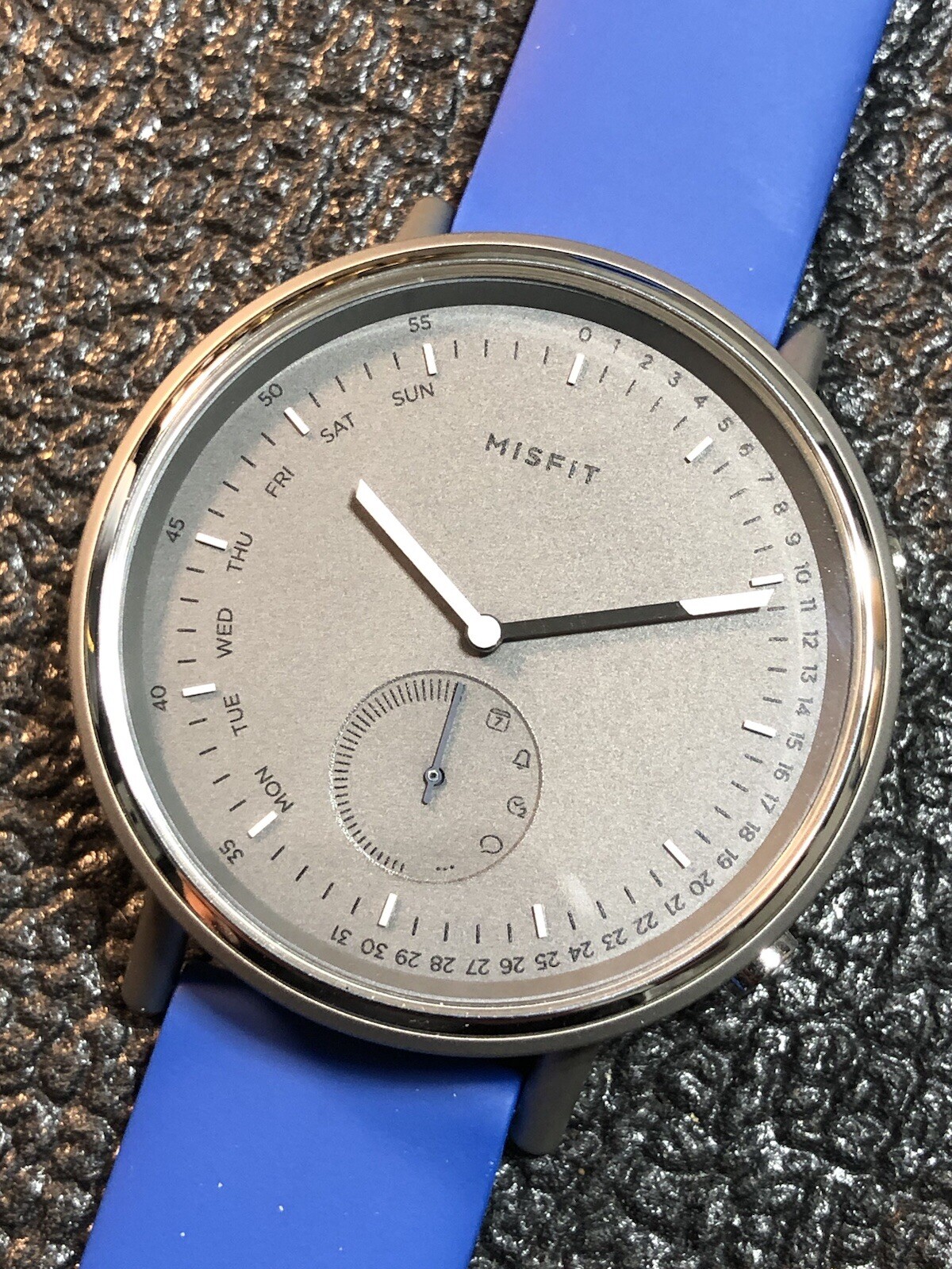 Misfit Command Stainless Steel Hybrid Smartwatch MIS5028H Hands Move – UNTESTED