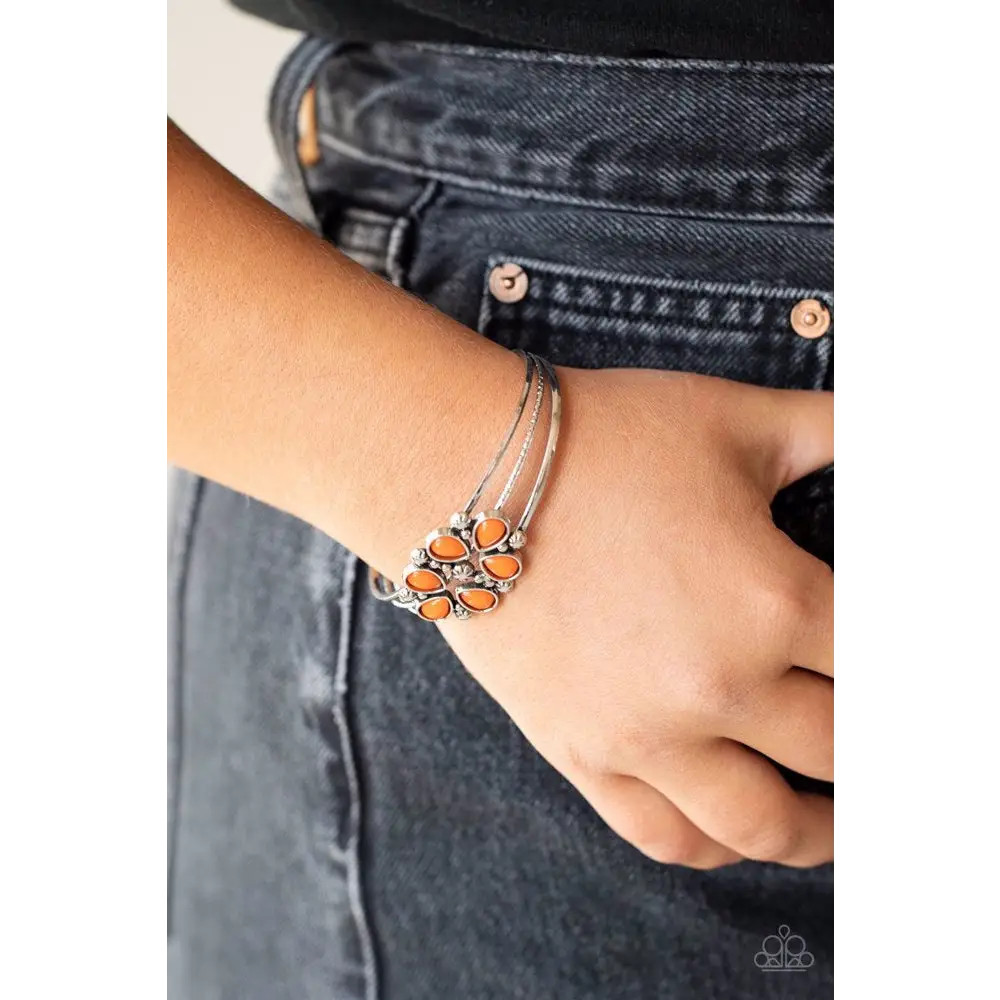 Paparazzi | Taj Mahal Meadow – Orange Bracelet
