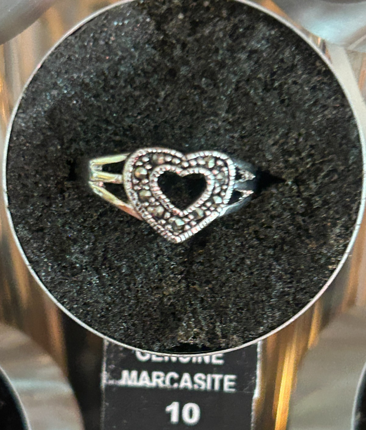 Costume ring – New – Free Shipping Size 7