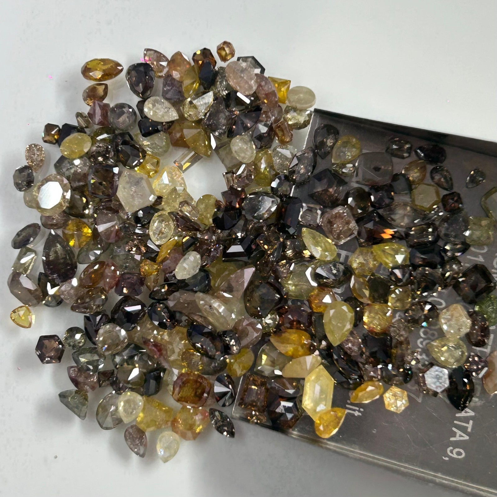3CT+ (15 to 20 pcs) Natural Multi Color fancy shape diamond loose real mix shape
