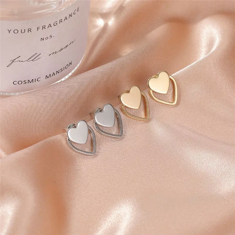 New Gold Silver Color Heart Earrings Women Vintage Punk Hollow Stud Fashion Ear