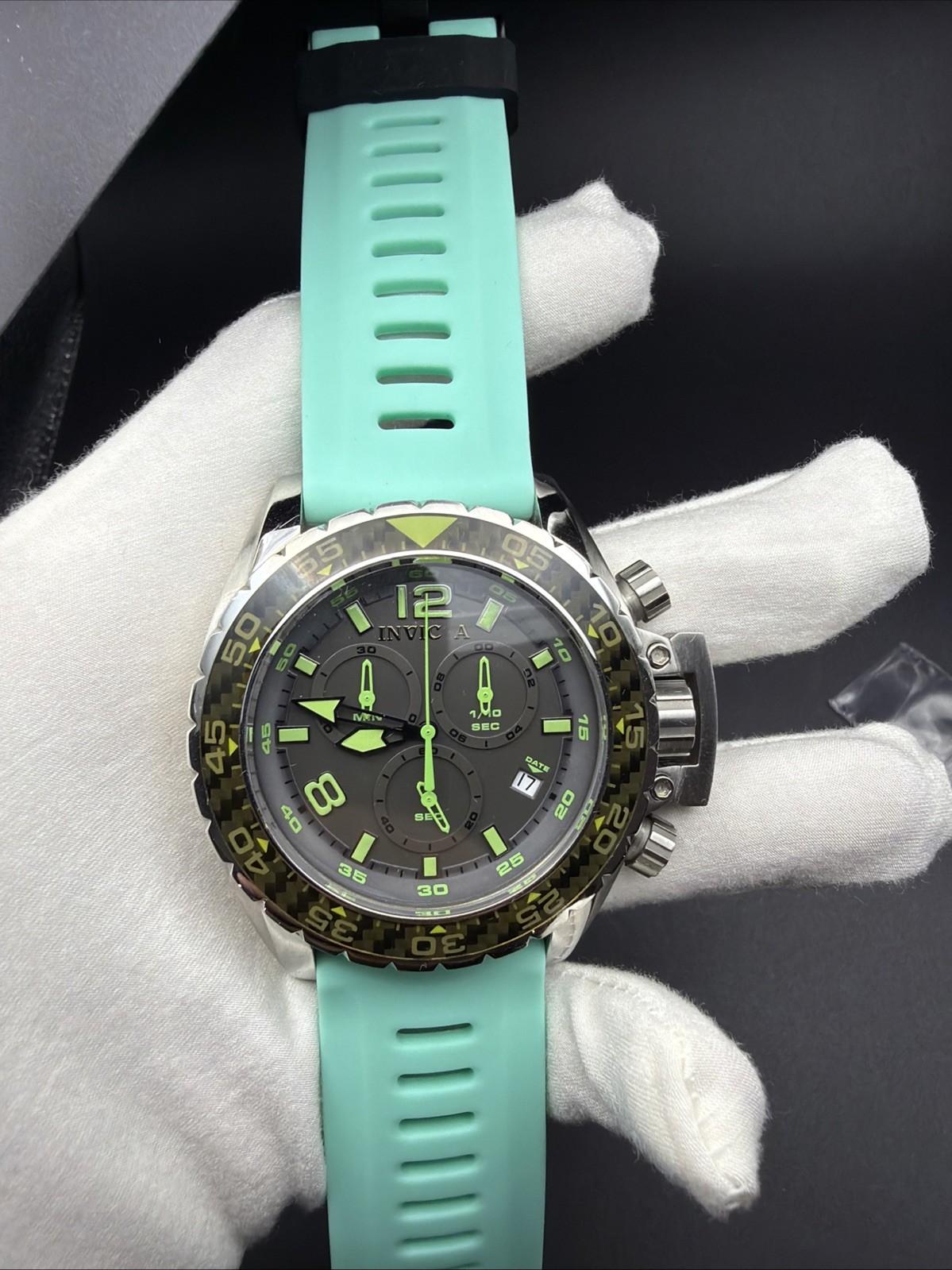 Invicta Corduba Collection Model 12451 Carbon Fiber Dial (read)