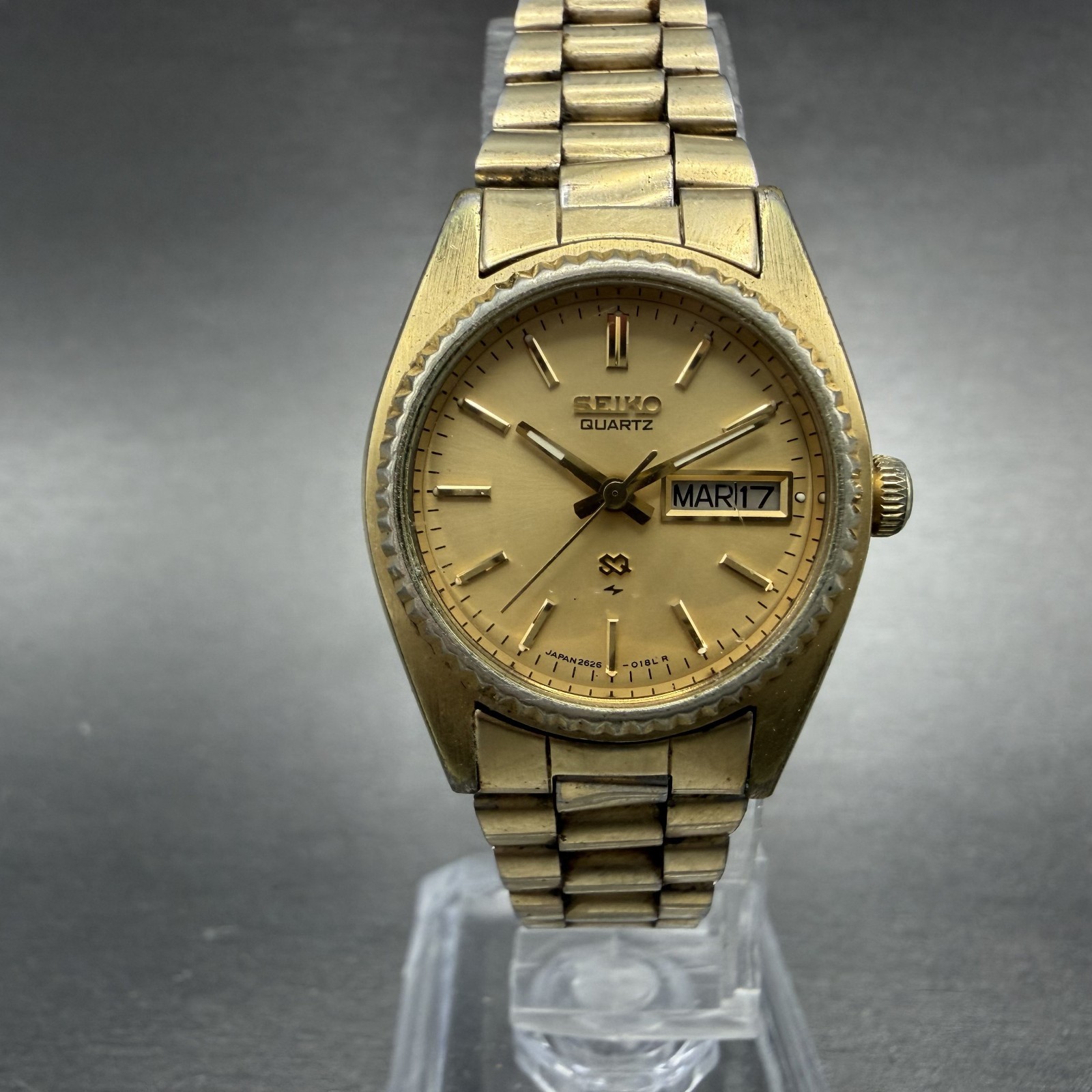 Seiko SQ Watch Women 25mm Champagne Dial Gold Tone Daydate 2626-0159 New Battery