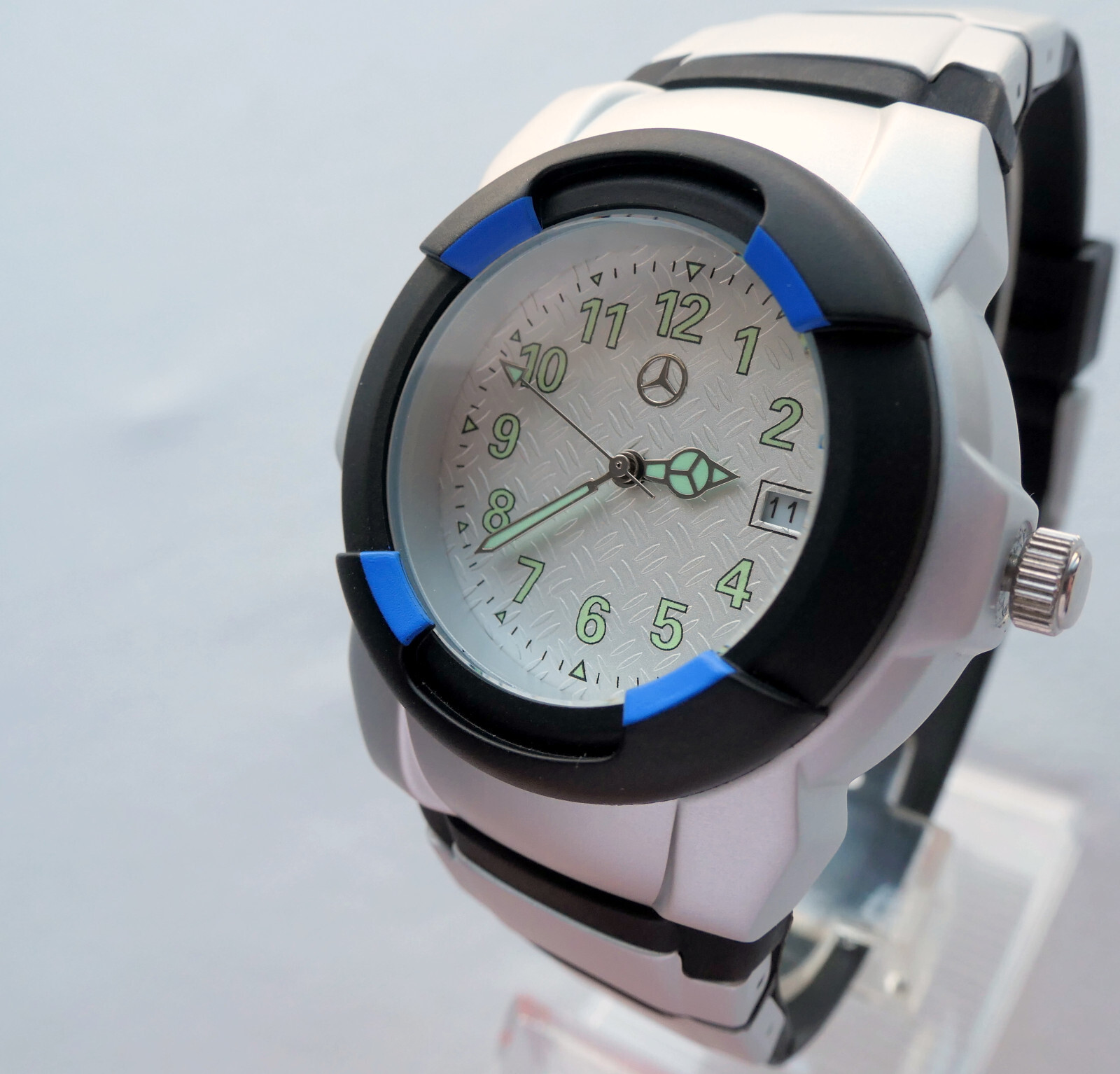 Mercedes Benz Drivers Line Classic Car Accessory Racing Sport Light Design Watch