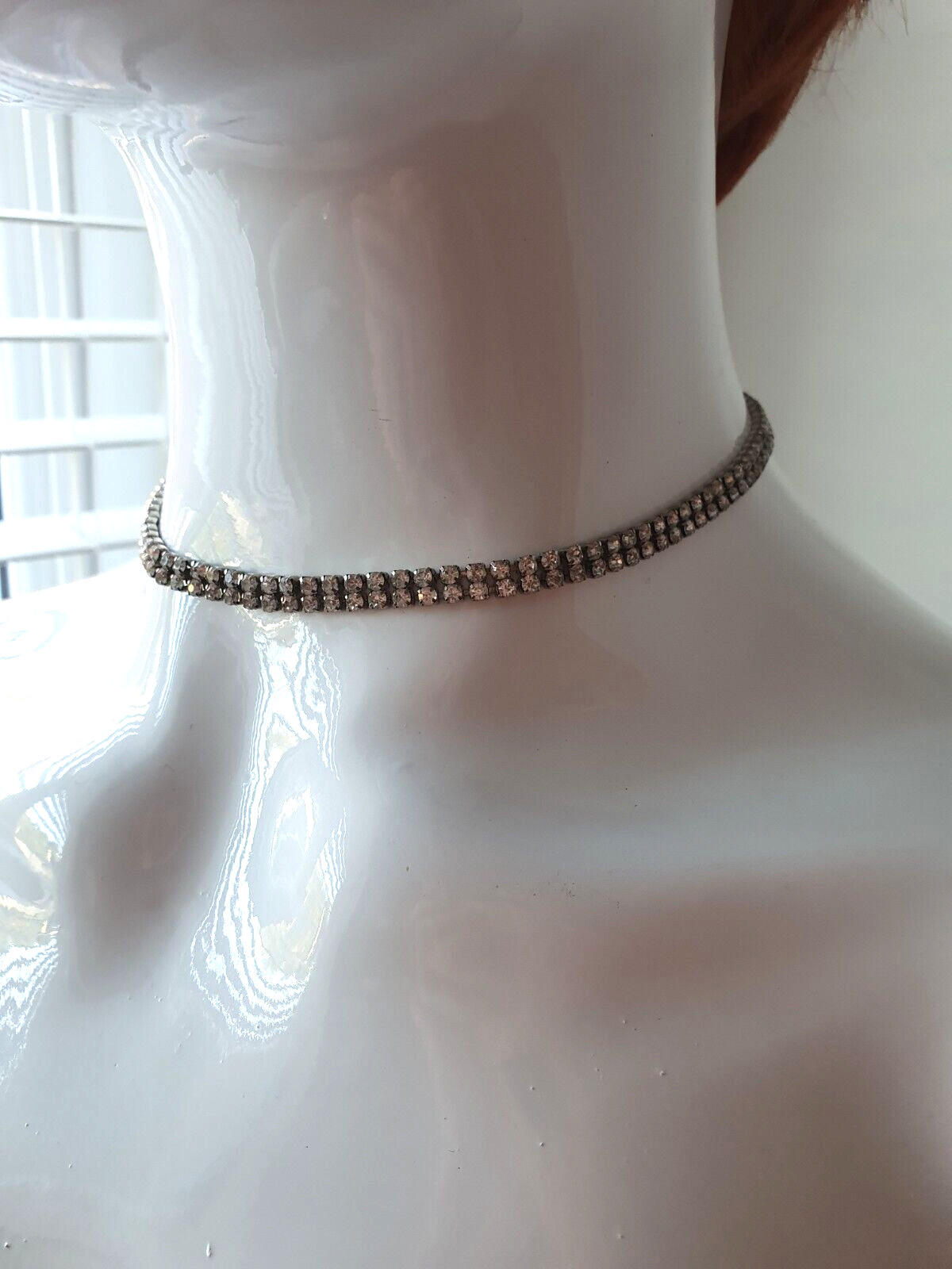 Child’s Minimalist Clear Rhinestone Silver Tone Small Neck Choker Necklace 36 cm