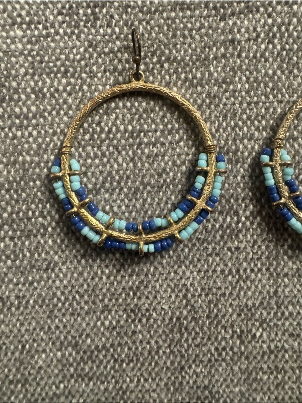 Boho Blue Seed Bead Hoop Earrings Gold Tone Dangle Lightweight Bohemian