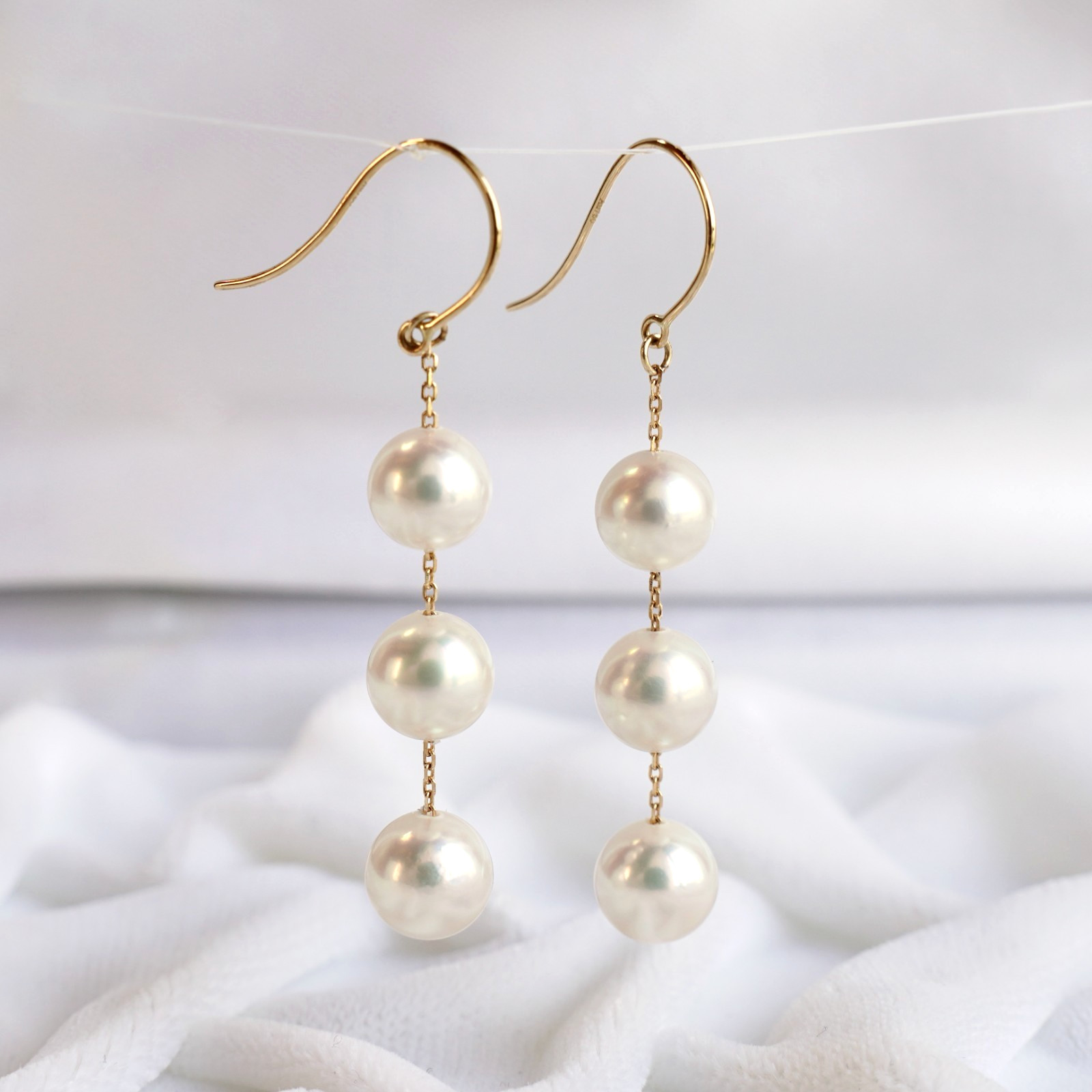 AAA 6.5-6.9MM White Japanese Akoya Pearl Long Earrings 18Kt Yellow Gold, 1.7″