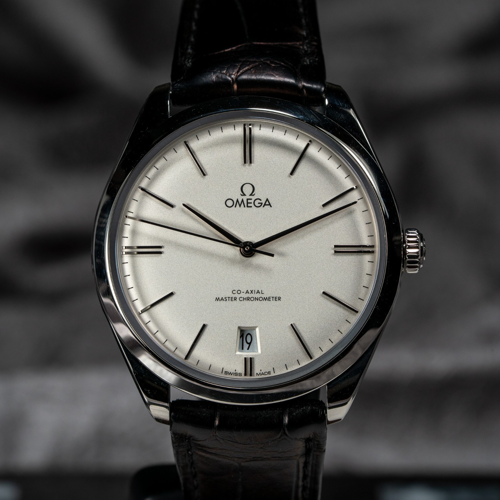 OMEGA De Ville Trésor 40mm w/ Box & Papers 2020 Co-Axial Master Chronometer