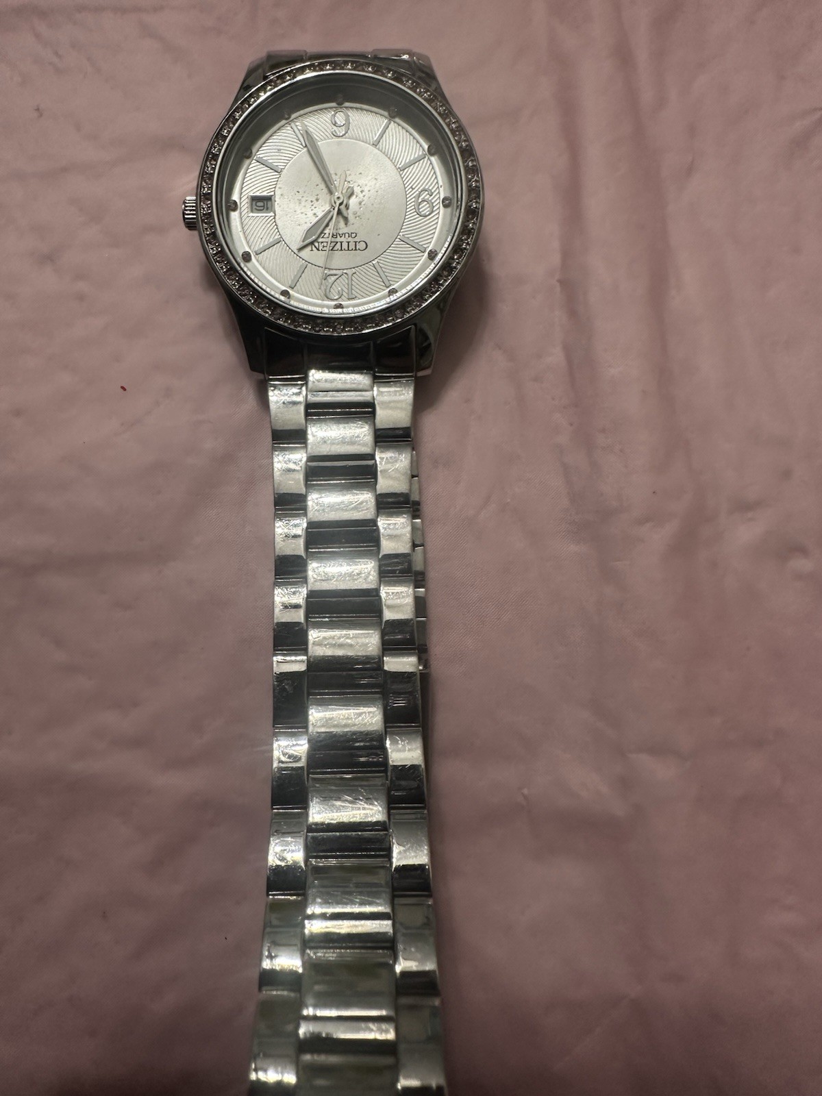 Citizen Women’s With Pink And Clear Accent Crystals Around Bezel . Clean Glass