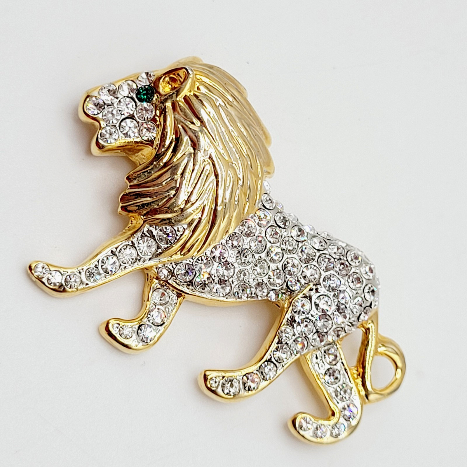 Lion Walking Curled Tail Green Eye Pave Sparkling Crystal Gold Tone Vtg Brooch