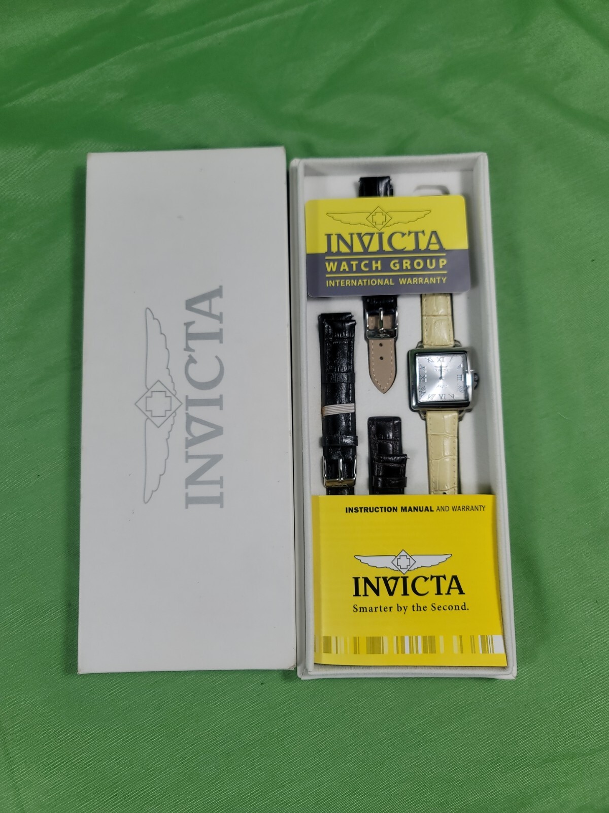 New Invicta Angel Lady – Women’s Watch Qtz MSRP $395 w/ Box & Instructions 15221
