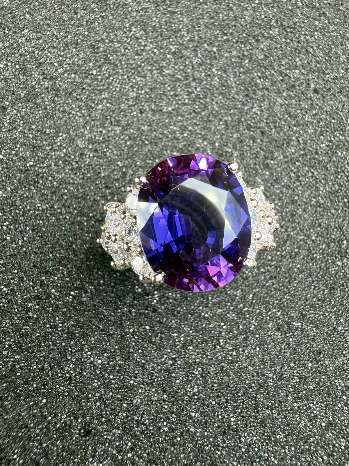Sterling Silver Ring Size 7.75 Clear And Gorgeous Large Purple Faceted Stone