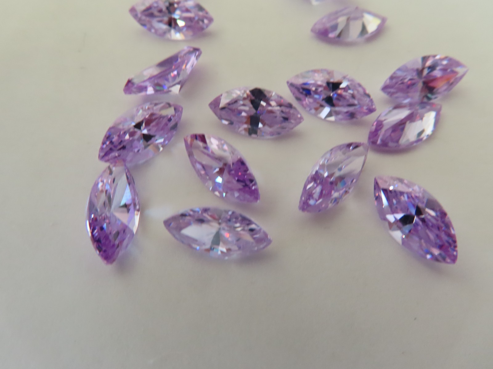 15 Marquise cut Cubic Zirconias 13×6.5mm Lavender