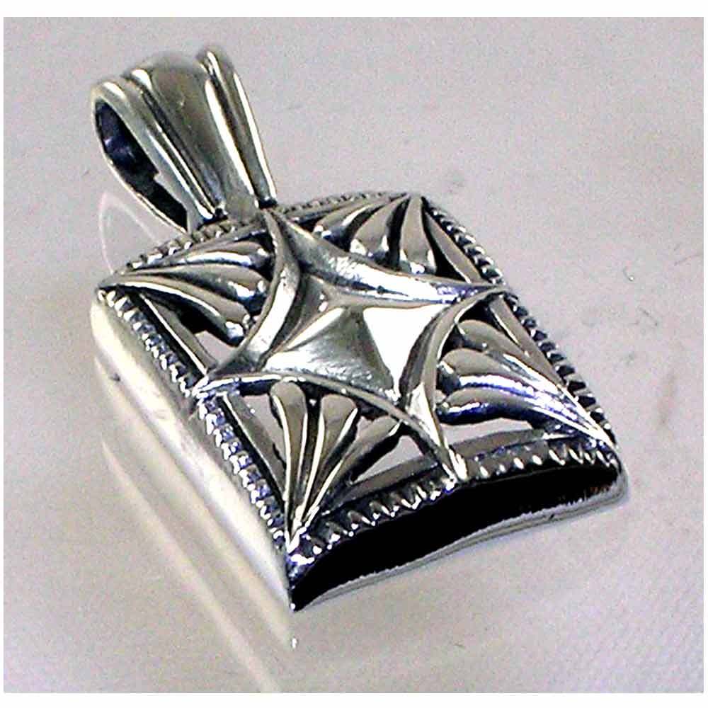 HIGH POLISHED DIAMOND SHAPE PATTERN PENDANT __925 STERLING SILVER