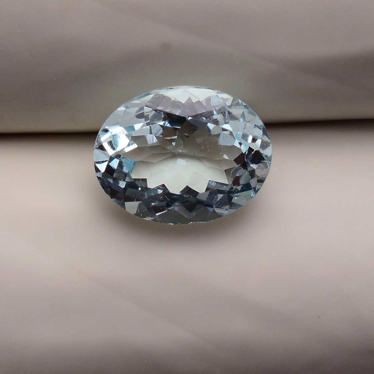 1.61 Cts Natural Aquamarine 8.85mmx6.88mm Oval Cut Untreated Huge Loose Gemstone
