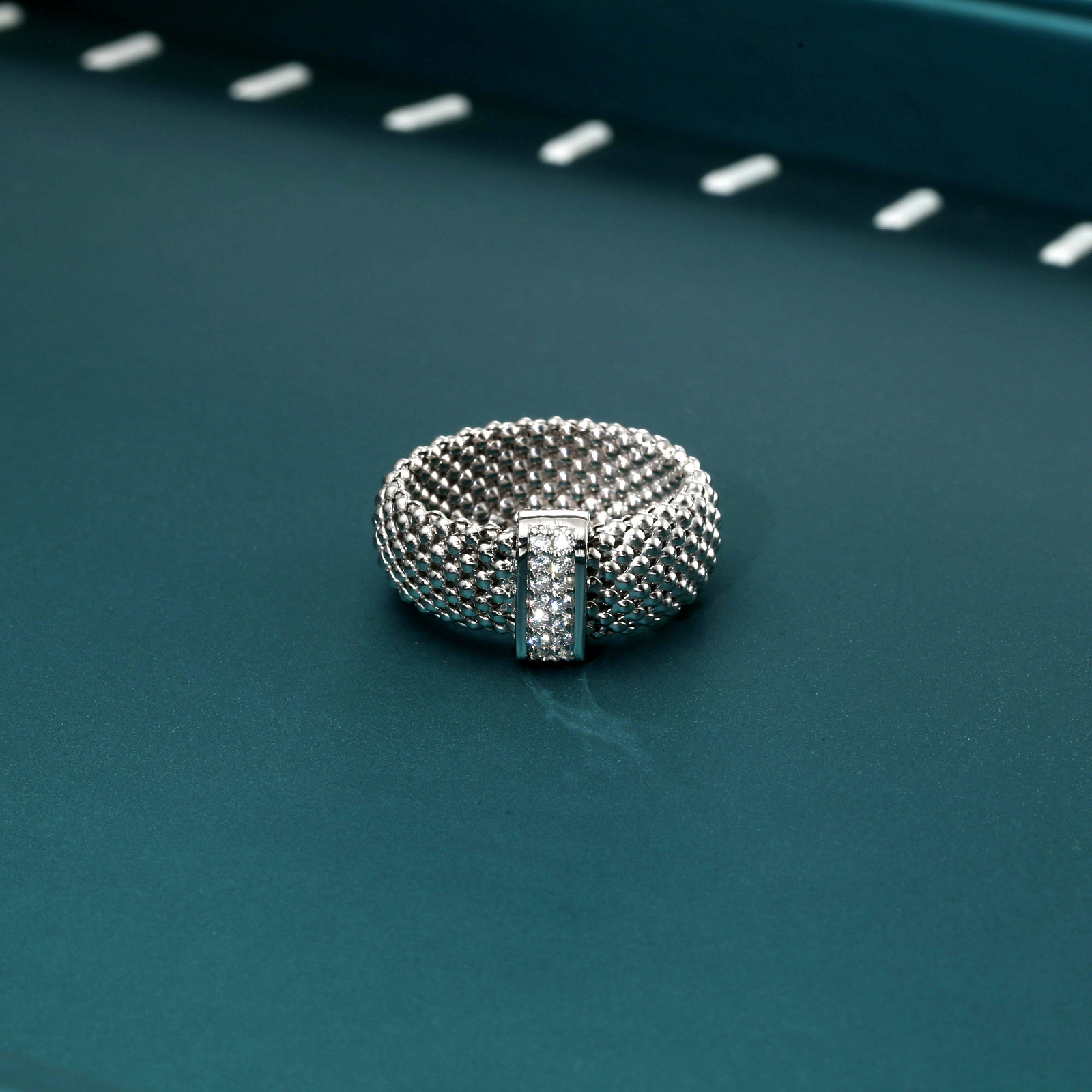 925 Solid Sterling Silver Italian Popcorn Chain Band Ring With CZ Station