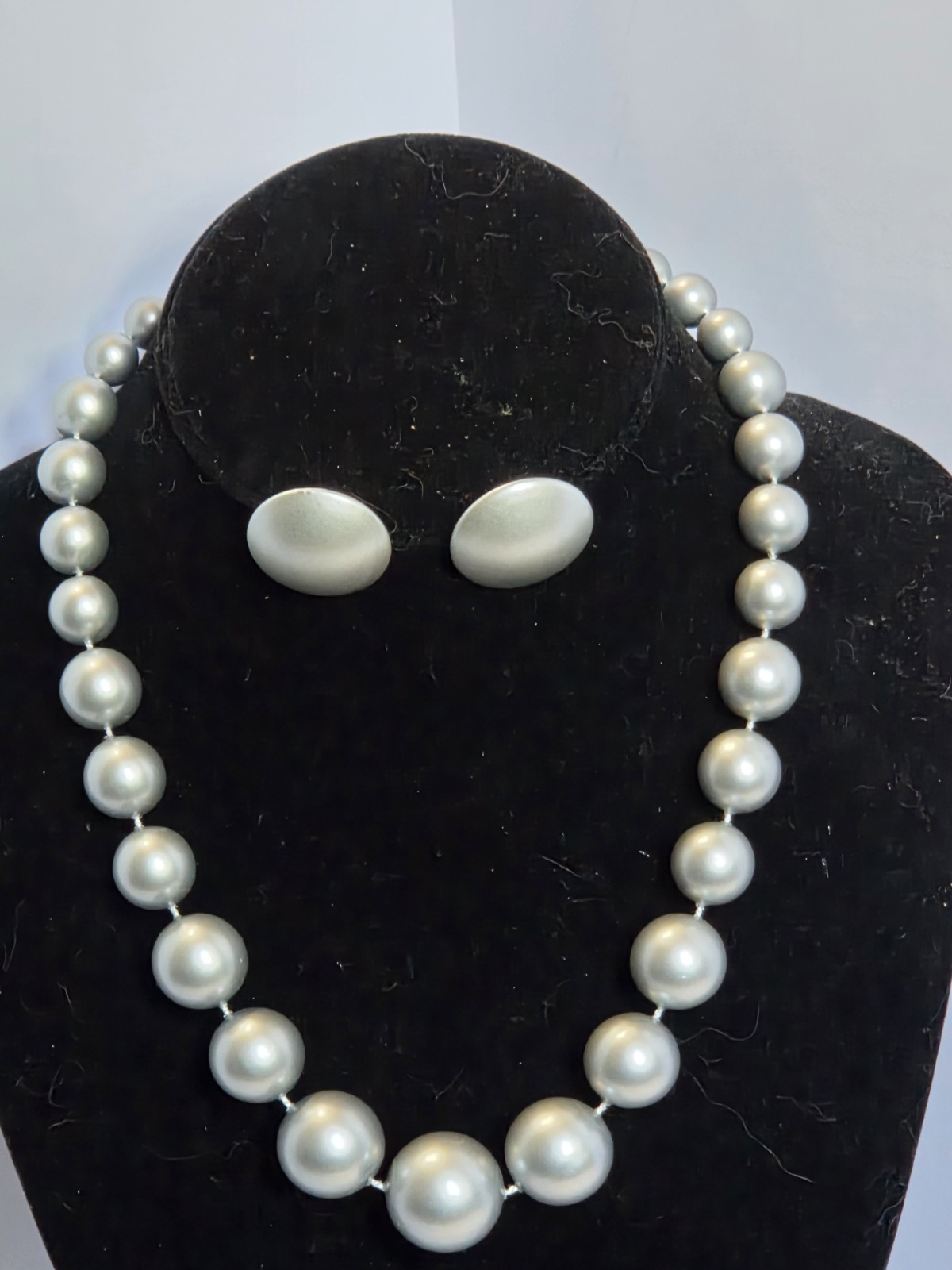 Chic Silver Gray Graduated Faux Pearl Statement Necklace And Earring Avon