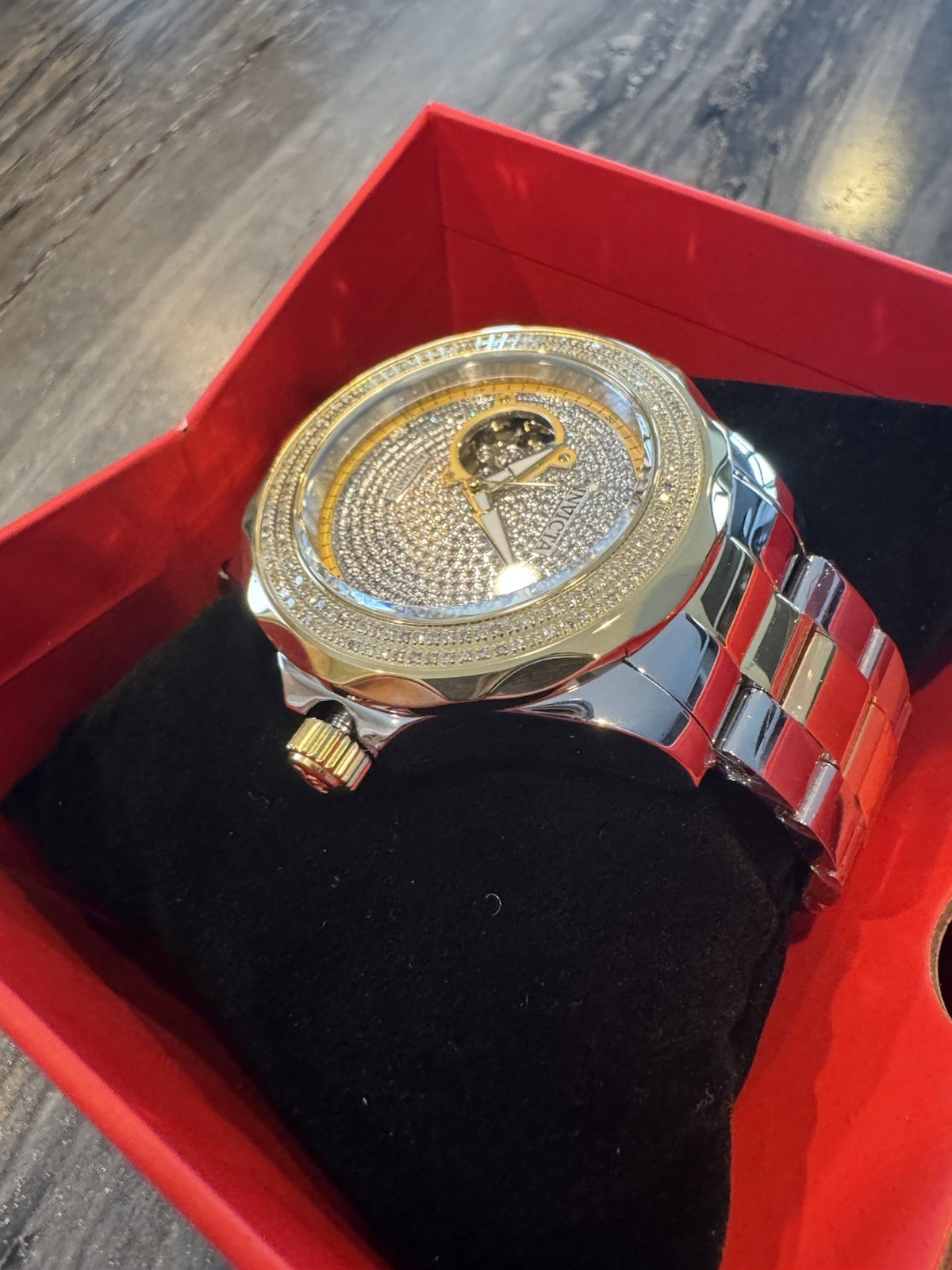 Invicta Grand Diver 2.05 Carat Diamond Automatic Men’s Watch – 47mm (27739) New!