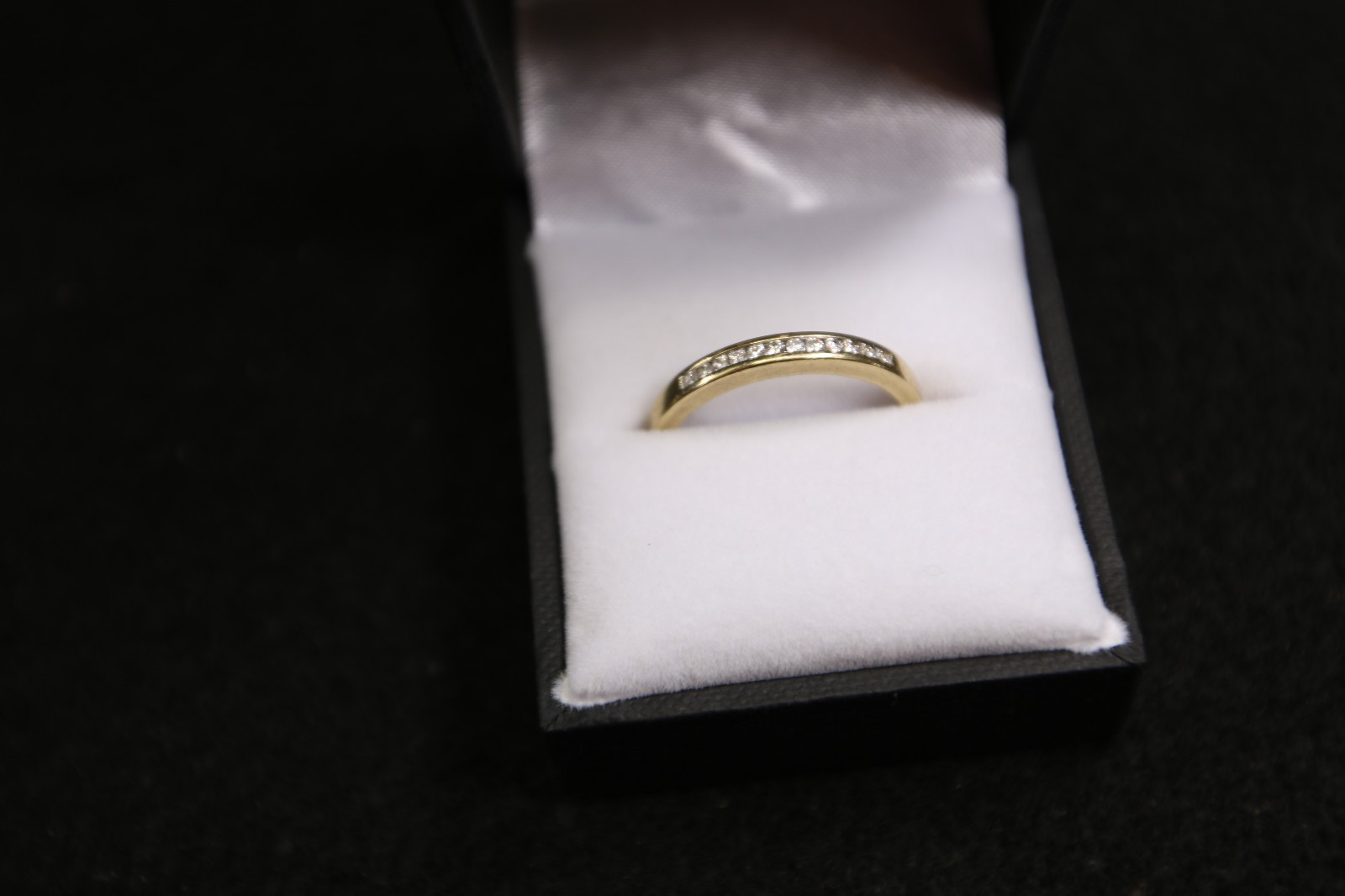 IKS Anniversary Diamond Ring .24 Carat 14K Yellow Gold 2.4 Grams .24 TCW Sz 9 FS