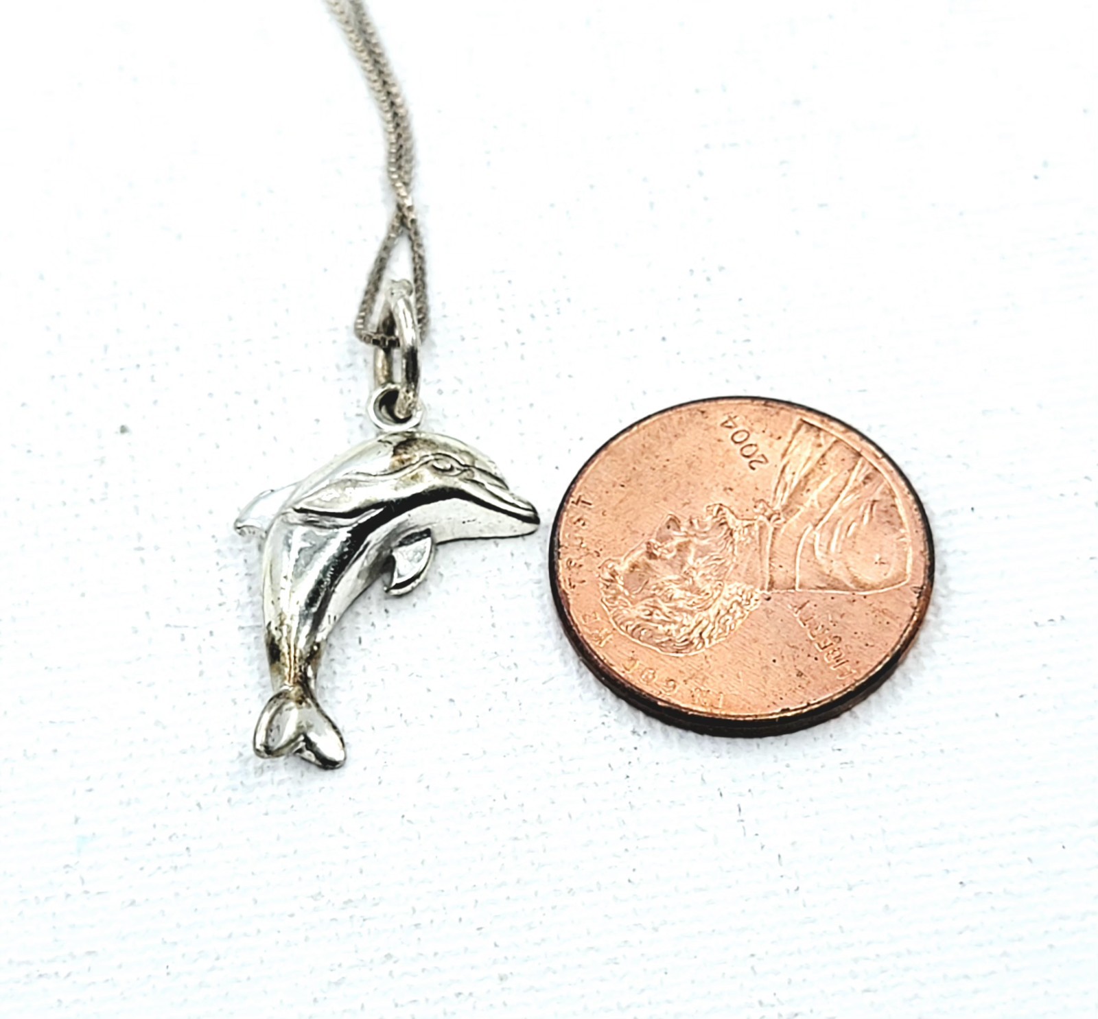 Sterling Silver Dolphin Pendant Nautical Themed Charm on 18″ Box Chain 3 gr