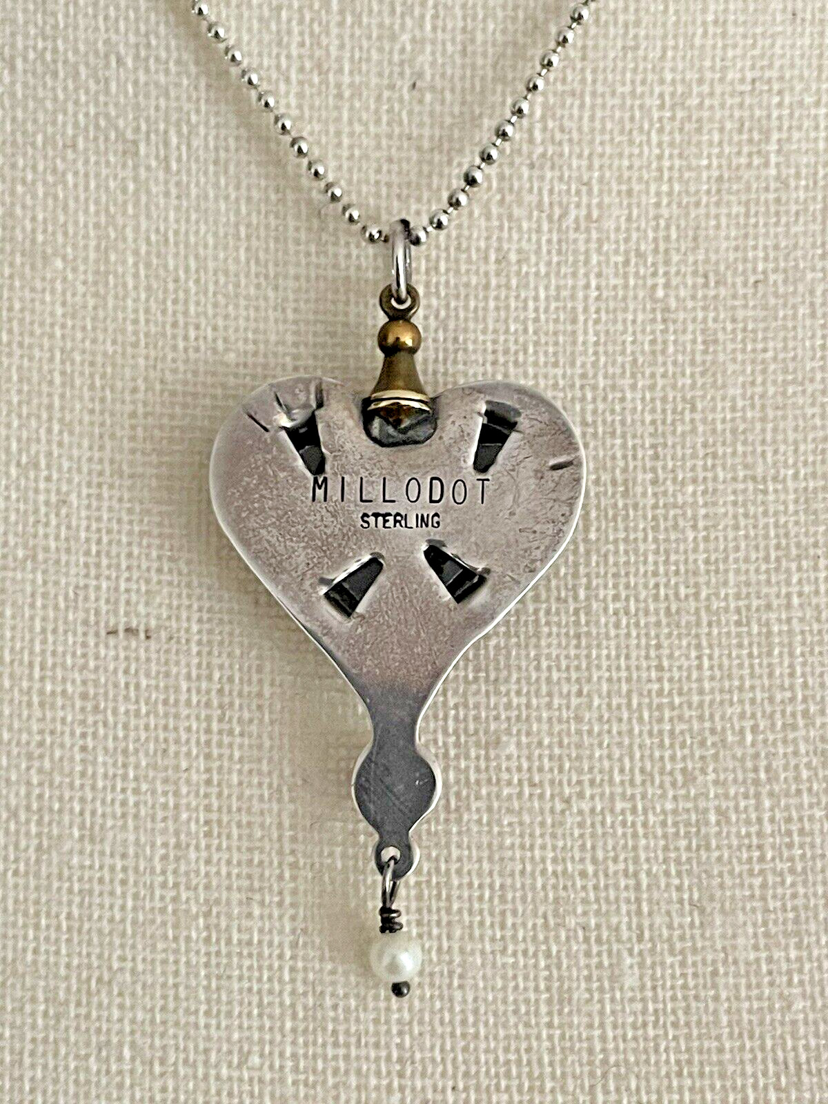 MILLODOT Jane Carpenter Cat Heart Sterling Lucite Pendant necklace