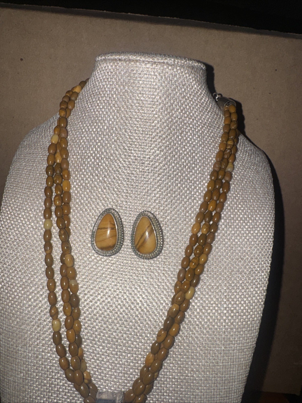 Mine Finds Jay King DTR Tan Jasper 3-Strand Necklace with pendant & earrings